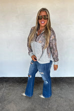 Load image into Gallery viewer, PREORDER: The Hunter Half Zip Hoodie Pullover