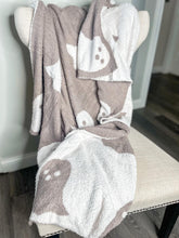 Load image into Gallery viewer, PREORDER: Dream Ghost Blankets RERUN 8.17.26 OSYM