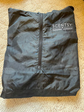Load image into Gallery viewer, 1/2 zip Light weight windbreaker full zip
