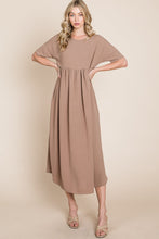 Load image into Gallery viewer, BOMBOM Round Neck Ruched Midi Dress