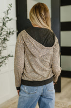 Load image into Gallery viewer, Call of the Wild Contrast Trim Zip Up