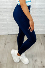 Load image into Gallery viewer, Giving the Run Around Joggers in Navy