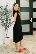 Load image into Gallery viewer, Sweet Like That Casual Dress in Black