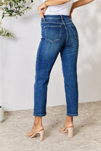 Load image into Gallery viewer, BAYEAS Cropped Straight Jeans