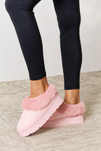 Load image into Gallery viewer, Legend Footwear Furry Chunky Platform Ankle Boots