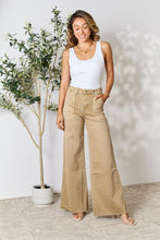 Load image into Gallery viewer, BAYEAS Raw Hem Wide Leg Jeans