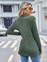 Load image into Gallery viewer, Ribbed Notched Long Sleeve T-Shirt with Pocket