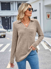 Load image into Gallery viewer, Ribbed Notched Long Sleeve T-Shirt with Pocket