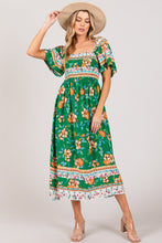 Load image into Gallery viewer, SAGE + FIG Printed Smocked Short Sleeve Midi Dress