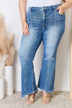 Load image into Gallery viewer, RISEN Full Size High Rise Ankle Flare Jeans