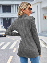 Load image into Gallery viewer, Ribbed Notched Long Sleeve T-Shirt with Pocket