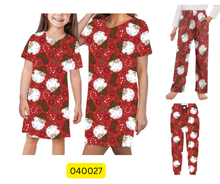 Load image into Gallery viewer, PREORDER:  joggers/ STRIAGHT LEG PANT CHRISTMAS PRINT 10.13.25
