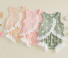Load image into Gallery viewer, PREORDER: Daisy and Lace set 6.8.26 osym
