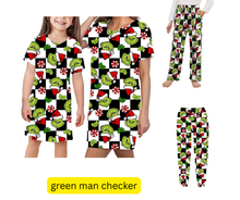 Load image into Gallery viewer, PREORDER:  joggers/ STRIAGHT LEG PANT CHRISTMAS PRINT 10.13.25
