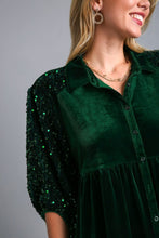 Load image into Gallery viewer, Umgee Sequin Detail Tiered Back Half Sleeve Shirt
