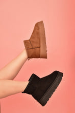 Load image into Gallery viewer, WILD DIVA Suede Round Toe Platform Booties
