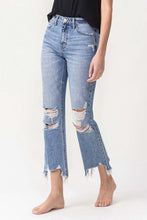 Load image into Gallery viewer, Lovervet High Rise Distressed Straight Jeans
