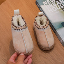 Load image into Gallery viewer, PREORDER: Kid&#39;s Clog slides 11.3.25
