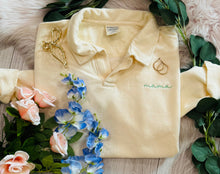 Load image into Gallery viewer, Ivory Dainty Mama Embroidered Split Neck Sweatshirt
