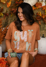 Load image into Gallery viewer, Autumn Faux Patch And Checkered Leaves Tee
