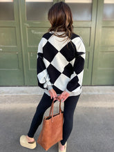 Load image into Gallery viewer, Contrast Trim Cardigan in Black Checkers
