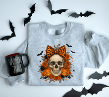 Load image into Gallery viewer, Cute &amp; Creepy Skull
