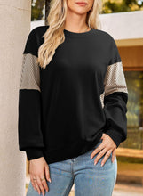 Load image into Gallery viewer, PREORDER: The Willow Ridge Pullover 7.27.26
