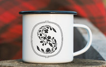 Load image into Gallery viewer, Scentsy floral mug
