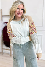Load image into Gallery viewer, Floral skye top
