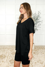 Load image into Gallery viewer, Buttery Soft V-Neck Bike Short Set in Black
