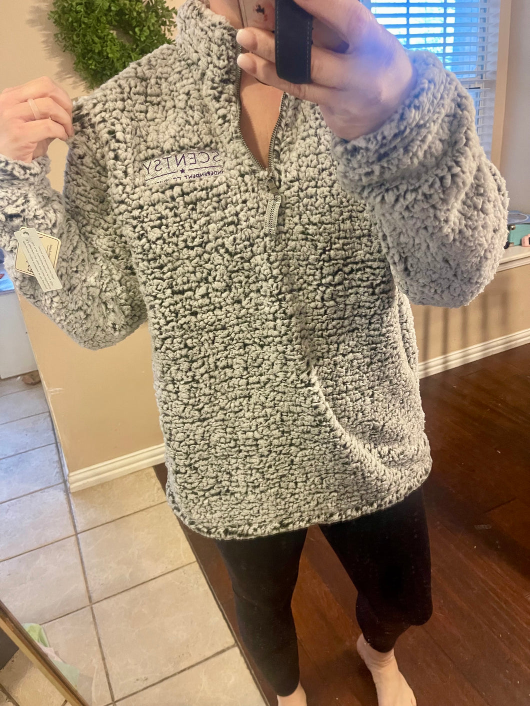 Sherpa Scentsy pull over