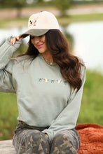 Load image into Gallery viewer, Ducks and Bows Embroidered Sweatshirt
