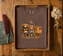 Load image into Gallery viewer, Highland Cow Halloween
