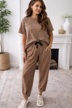 Load image into Gallery viewer, Barrel leg leopard set
