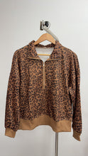 Load image into Gallery viewer, PREORDER: Leopard Rosette Top 8.10.26
