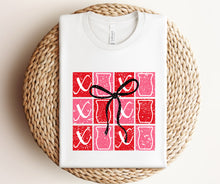 Load image into Gallery viewer, Wax bar squares and bow
