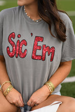 Load image into Gallery viewer, Sic Em' Tee
