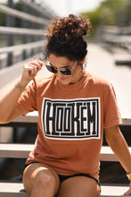 Load image into Gallery viewer, Hookem' Tee
