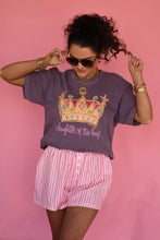 Load image into Gallery viewer, Daughter Of The King Crown Tee
