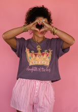 Load image into Gallery viewer, Daughter Of The King Crown Tee
