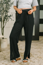Load image into Gallery viewer, Essential Feeling Straight Leg Lounge Pants in Light in Black
