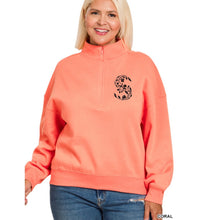 Load image into Gallery viewer, Scentsy Floral S 1/4 zip
