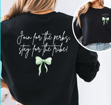 Load image into Gallery viewer, WORLD TOUR 26 bows- Join for the perks, stay for the tribe
