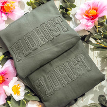 Load image into Gallery viewer, SWEATSHIRT APPLIQUE CUSTOM
