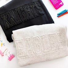Load image into Gallery viewer, SWEATSHIRT APPLIQUE CUSTOM
