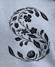 Load image into Gallery viewer, Sweatshirt scentsy floral S on back - logo full front
