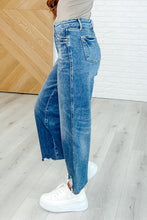 Load image into Gallery viewer, Megan High Rise Rigid Magic Wide Leg Crop Jeans
