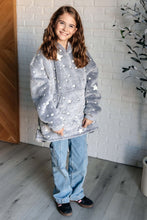 Load image into Gallery viewer, Kids Oversized Hoodie Blanket in Grey Stars
