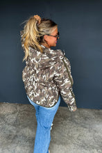 Load image into Gallery viewer, PREORDER: Printed Peyton Puffer Jacket

