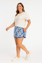 Load image into Gallery viewer, Go-Getter Shorts, Blue Floral
